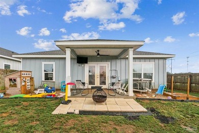 Home is located in the Saddle Ridge community. This cute 3 - photo 21