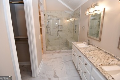 Welcome to refined golf course living in this beautifully - photo 38