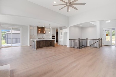 Gorgeous new construction in The Estates at Knoll Creek by Drumm - photo 9