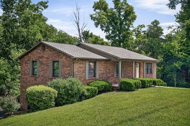 Privacy, peace and modern updates- all just minutes from Hwy 111 - photo 2