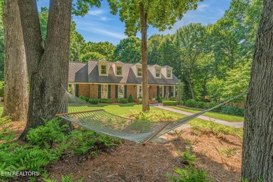 Stunning Cape Cod home on a large, private lot tucked away on a - photo 3