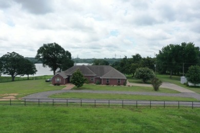 #12 Jewett-3/2/2 Attached Garage, +/-18.49 Lakefront Acres - photo 13