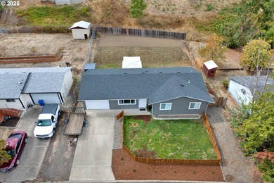 South Umpqua River Home For Sale in Roseburg Oregon