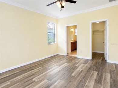 Welcome to this beautiful 3 bedroom, 2 bath single-family home - photo 10