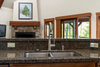 Turn-key Sawtooth Chalet in Tamarack Resort-the country's only - photo 14