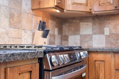 Turn-key Sawtooth Chalet in Tamarack Resort-the country's only - photo 15