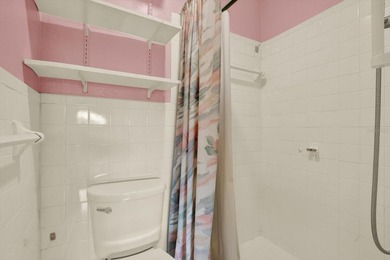WELCOME HOME TO THIS CHARMING AND WELL-MAINTAINED 3-BEDROOM, 1 - photo 15