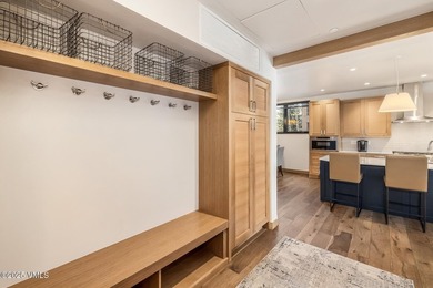 Experience luxury mountain living in Riverfront Lodge, an - photo 20
