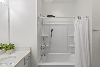 Beautifully maintained Wadsworth Mungo two-story home located in - photo 21