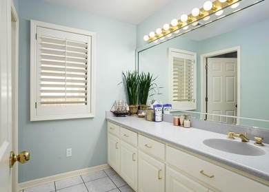 Welcome to your dream home! This beautiful 4 bedroom, 3 bathroom - photo 23