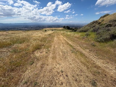 An extraordinary and irreplaceable offering 31 plus acres of - photo 24