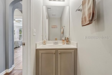 Welcome to this beautifully maintained Cypress Ridge home - photo 27