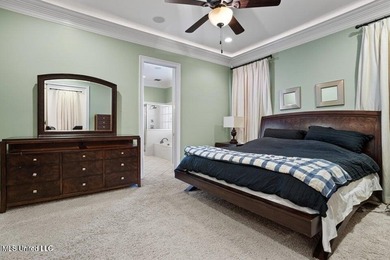 Custom built home in Florence Gardens, an extremely well laid - photo 29