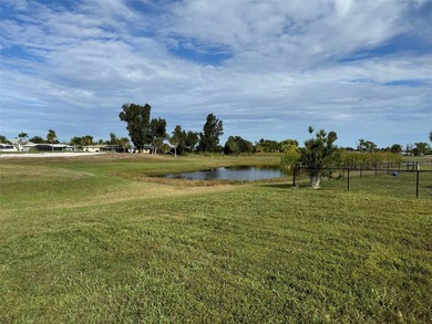 Build your dream home on this beautiful golf-course-front lot in - photo 4