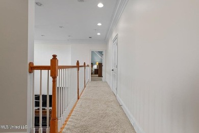 Custom built home in Florence Gardens, an extremely well laid - photo 37