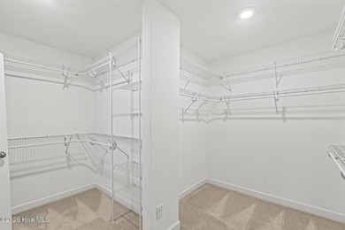 Beautifully maintained Wadsworth Mungo two-story home located in - photo 43