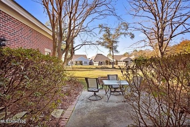 Custom built home in Florence Gardens, an extremely well laid - photo 45