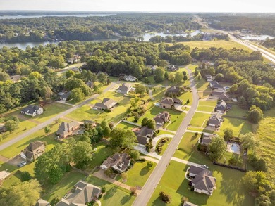 Welcome to your dream home! This beautiful 4 bedroom, 3 bathroom - photo 47