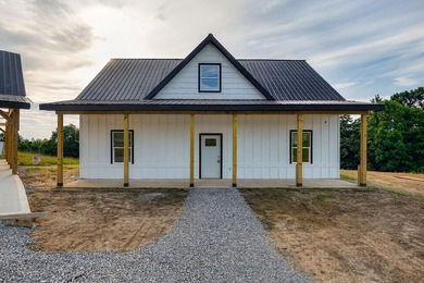Enjoy the perfect blend of modern comfort and peaceful country - photo 9