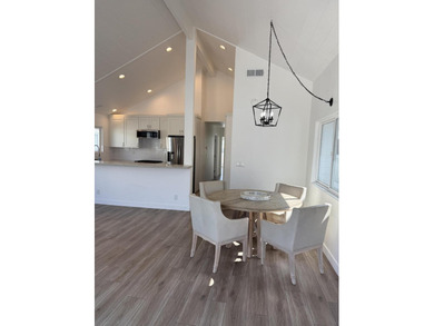 Welcome to your Dream Coastal Investment! This beautifully - photo 3