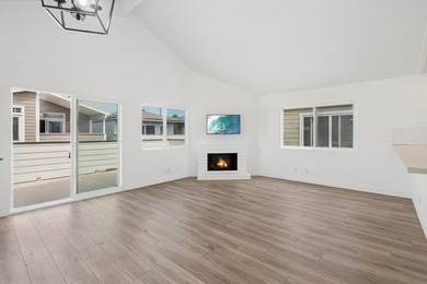 Welcome to your Dream Coastal Investment! This beautifully - photo 5