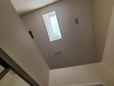 One or more photo(s) has been virtually staged. Welcome to this - photo 38