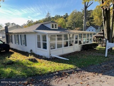 Harveys Lake Home For Sale in Harveys Lake Pennsylvania