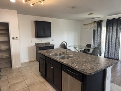 THIS IS A SHORT SALE- Check out this 4 BED 2.5 BATH built in - photo 2