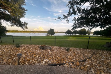 #12 Jewett-3/2/2 Attached Garage, +/-18.49 Lakefront Acres - photo 14