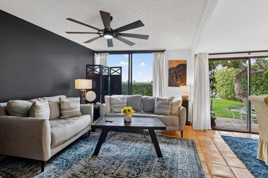 Discover the best of coastal living in this 2BR/2.5BA townhome - photo 7
