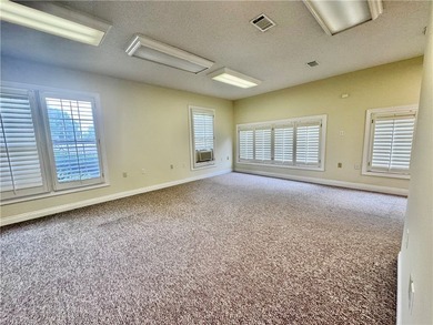 Prime Commercial Opportunity with Timeless Charm Position your - photo 9