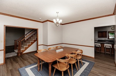 WOW...this is a MUST SEE! 5,200 finished sq. ft. of beautifully - photo 2