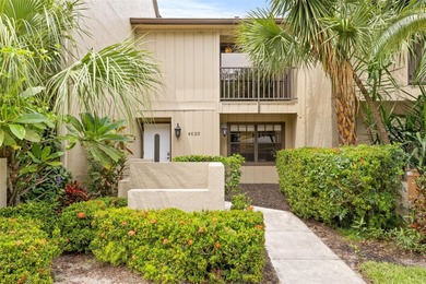 (private lake, pond, creek) Townhome/Townhouse For Sale in Sarasota Florida