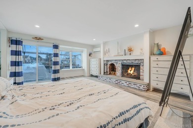 Welcome to this beautifully renovated 4-bedroom, 2-bath - photo 14