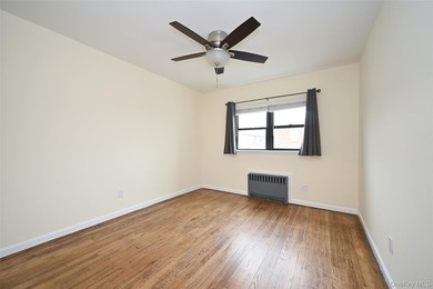 Beautifully maintained brick 2-family in prime Flushing location - photo 17
