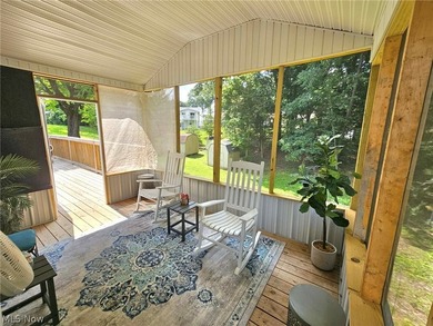 Completely Remodeled Down to the Studs - North End Parkersburg - photo 17