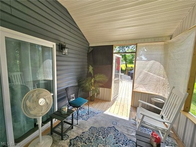 Completely Remodeled Down to the Studs - North End Parkersburg - photo 18