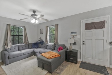 Welcome to this 3-bedroom, 1-bath home featuring a spacious - photo 22