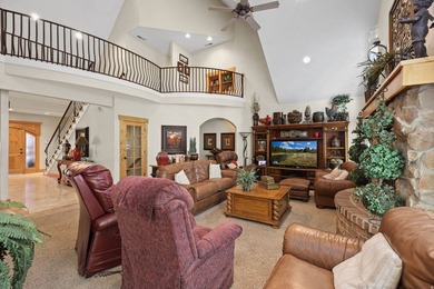 A home of this size, presence, and location doesn't come along - photo 22