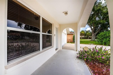 Welcome home to this spacious 3-bedroom, 2-bath residence - photo 4