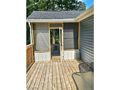 Completely Remodeled Down to the Studs - North End Parkersburg - photo 24