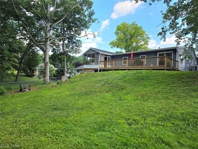 Completely Remodeled Down to the Studs - North End Parkersburg - photo 28