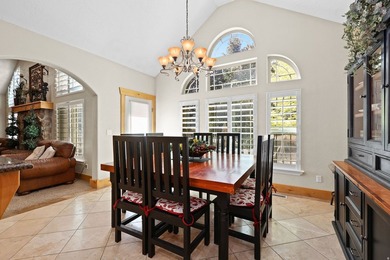 A home of this size, presence, and location doesn't come along - photo 37