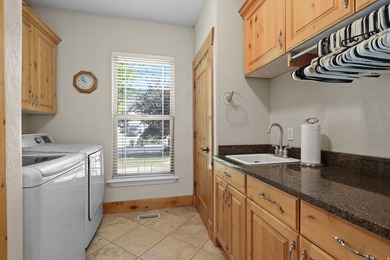A home of this size, presence, and location doesn't come along - photo 38