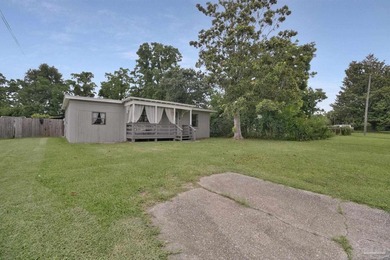 Welcome to this 3-bedroom, 1-bath home featuring a spacious - photo 39