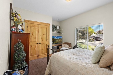 A home of this size, presence, and location doesn't come along - photo 39