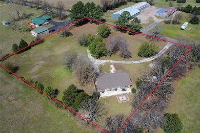 This is a great time of year to put a lake house under contract! - photo 40