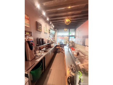 Fantastic opportunity to acquire a well-established, turn-key - photo 3