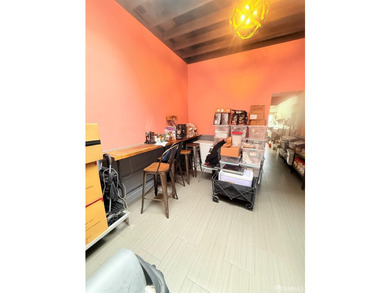 Fantastic opportunity to acquire a well-established, turn-key - photo 6