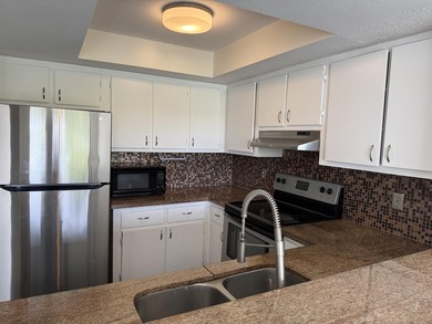 Great location and schools. 2 bedrooms & 2.5 half bathroom - photo 12
